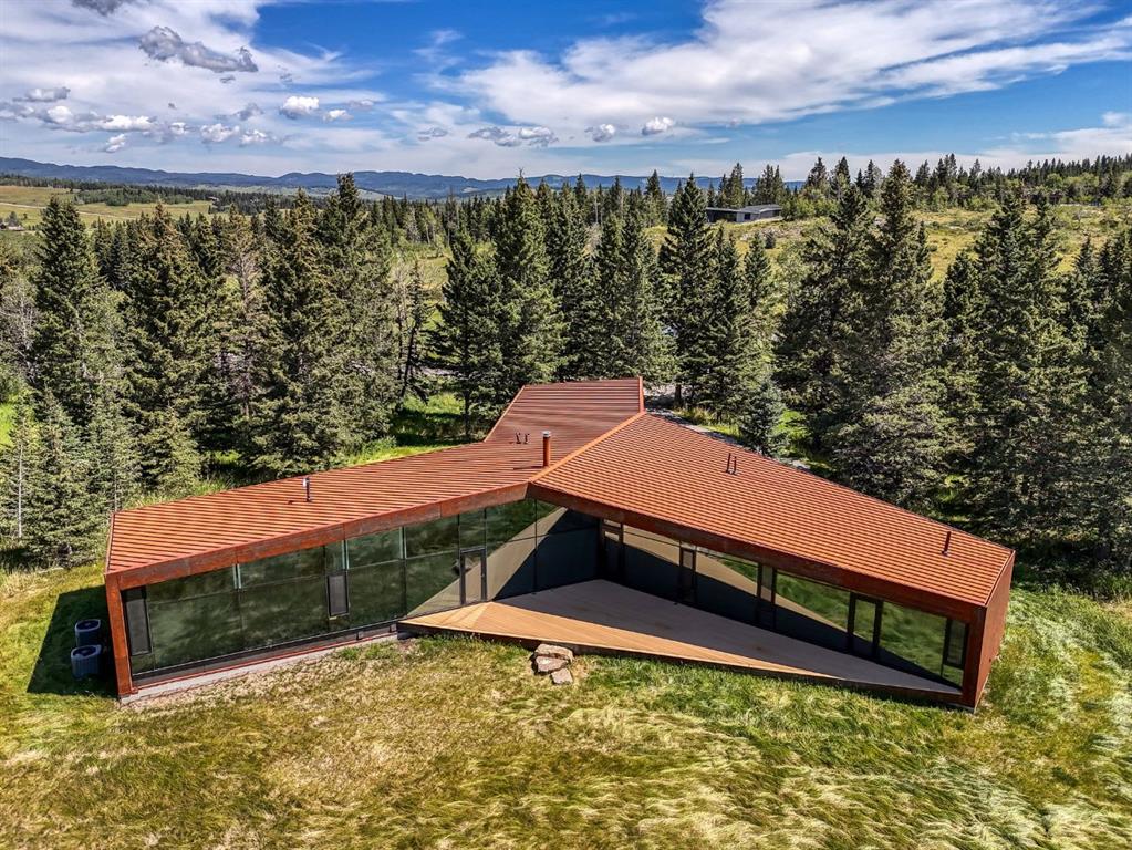 Picture of 32 Carraig Ridge , Rural Bighorn No. 8, M.D. of Real Estate Listing