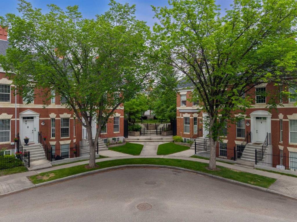 Picture of 76 Inverness Square SE, Calgary Real Estate Listing