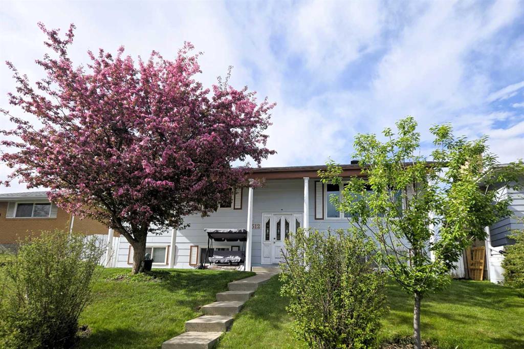 Picture of 512 Hunterplain Hill NW, Calgary Real Estate Listing