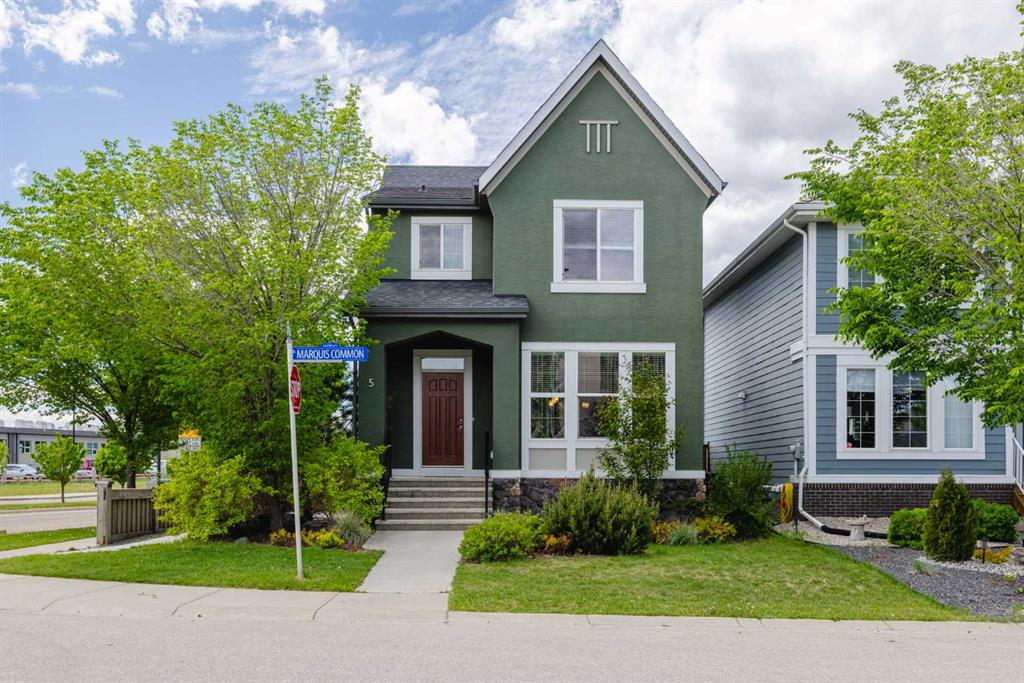 Picture of 5 Marquis Common SE, Calgary Real Estate Listing