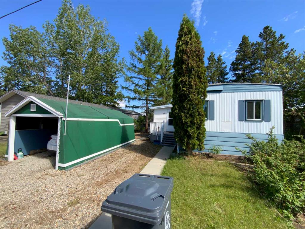 Picture of 48 Mobile Drive NE, Three Hills Real Estate Listing