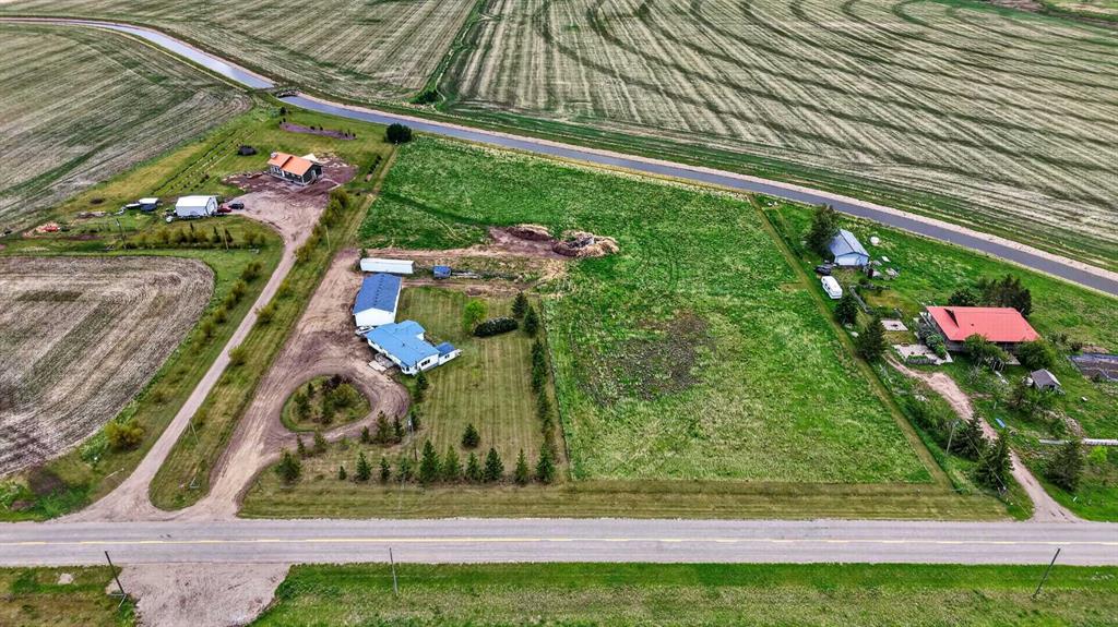 Picture of 242041 Township Road 262  , Rural Wheatland County Real Estate Listing