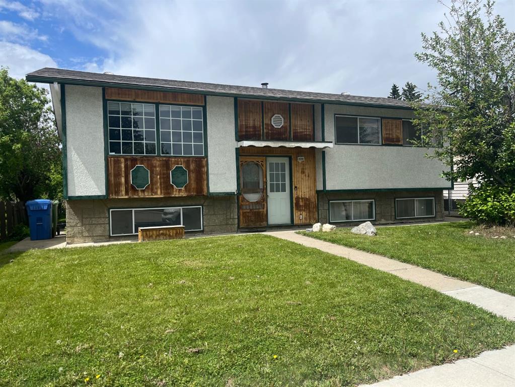 Picture of 5116 47 Street , Rocky Mountain House Real Estate Listing