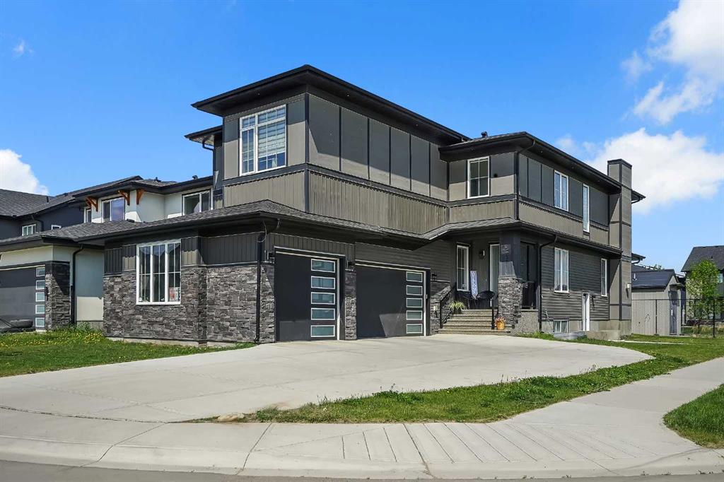 Picture of 192 Sandpiper Landing , Chestermere Real Estate Listing