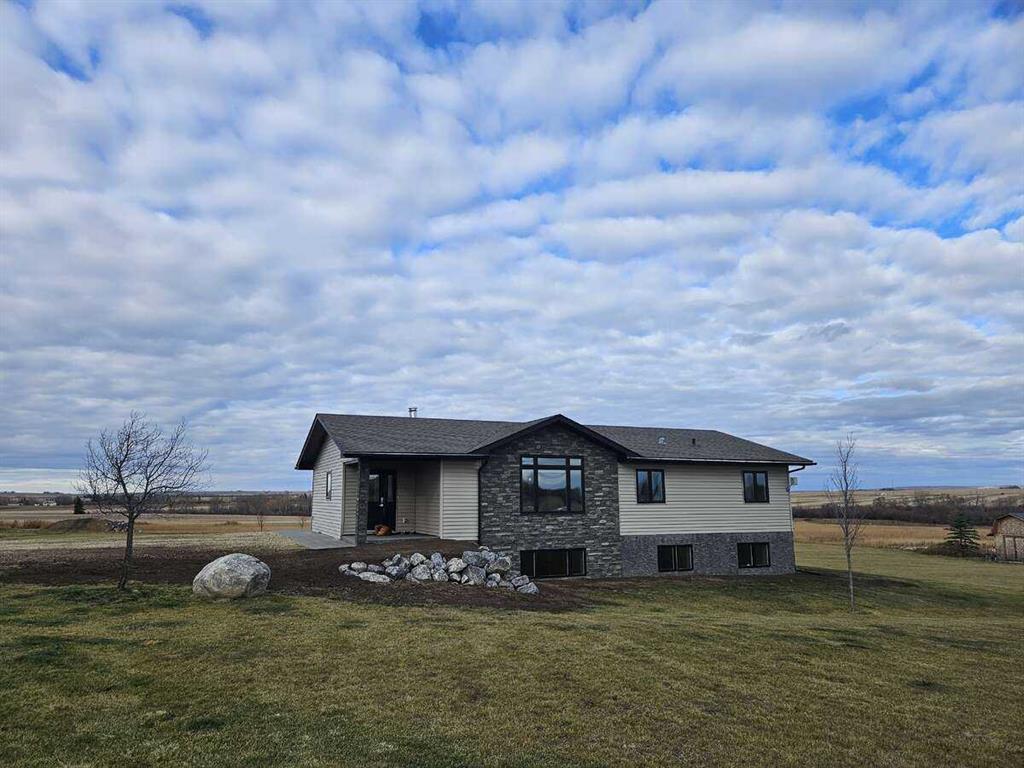 Picture of 734036 Range Road 64  , Rural Grande Prairie No. 1, County of Real Estate Listing