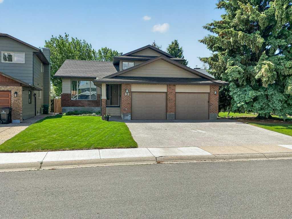 Picture of 63 Wildwood Crescent W, Lethbridge Real Estate Listing