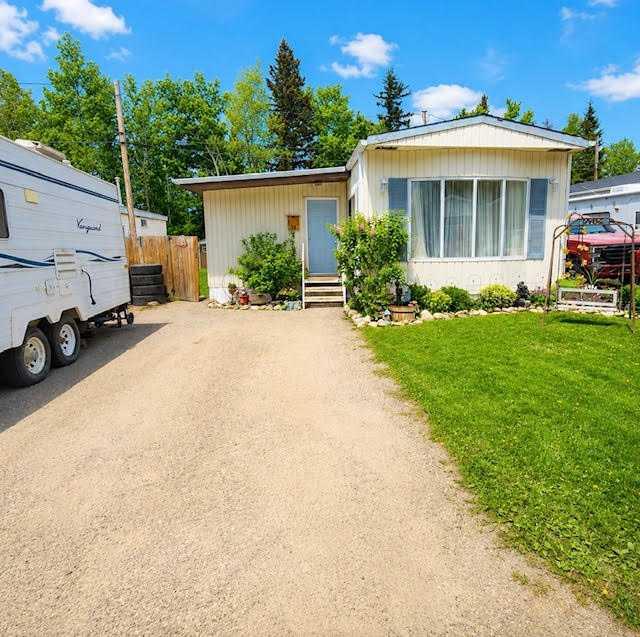 Picture of 28, 726 CARMICHAEL Lane , Hinton Real Estate Listing