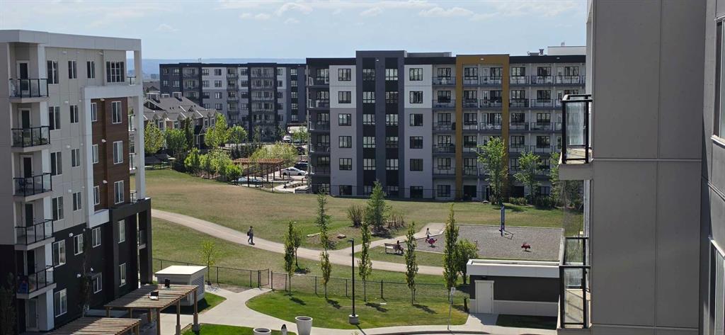 Picture of 1609, 4641 128 Avenue NE, Calgary Real Estate Listing