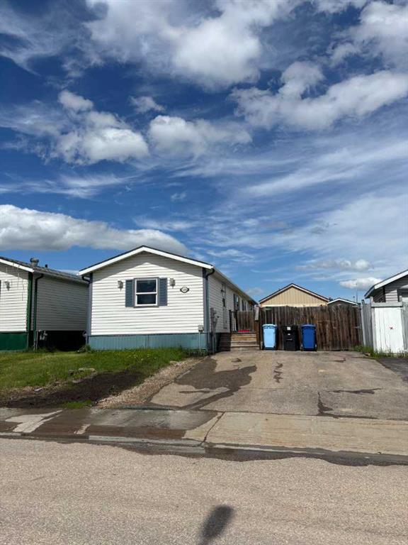 Picture of 120 Hunter Street , Fort McMurray Real Estate Listing