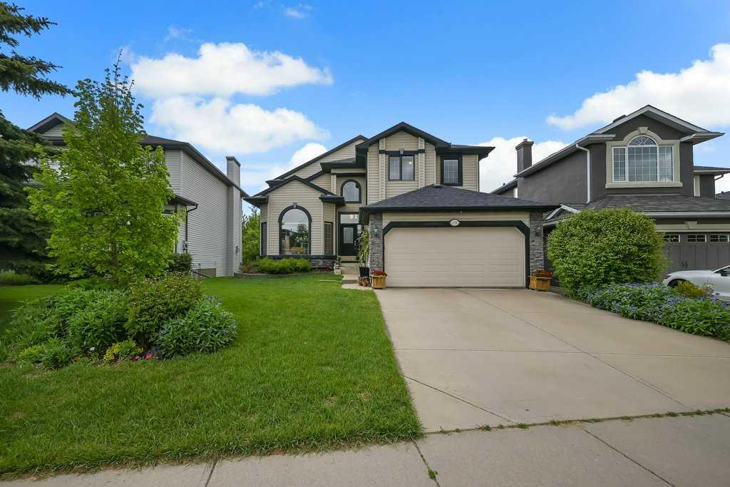 Picture of 158 Valley Glen Heights NW, Calgary Real Estate Listing