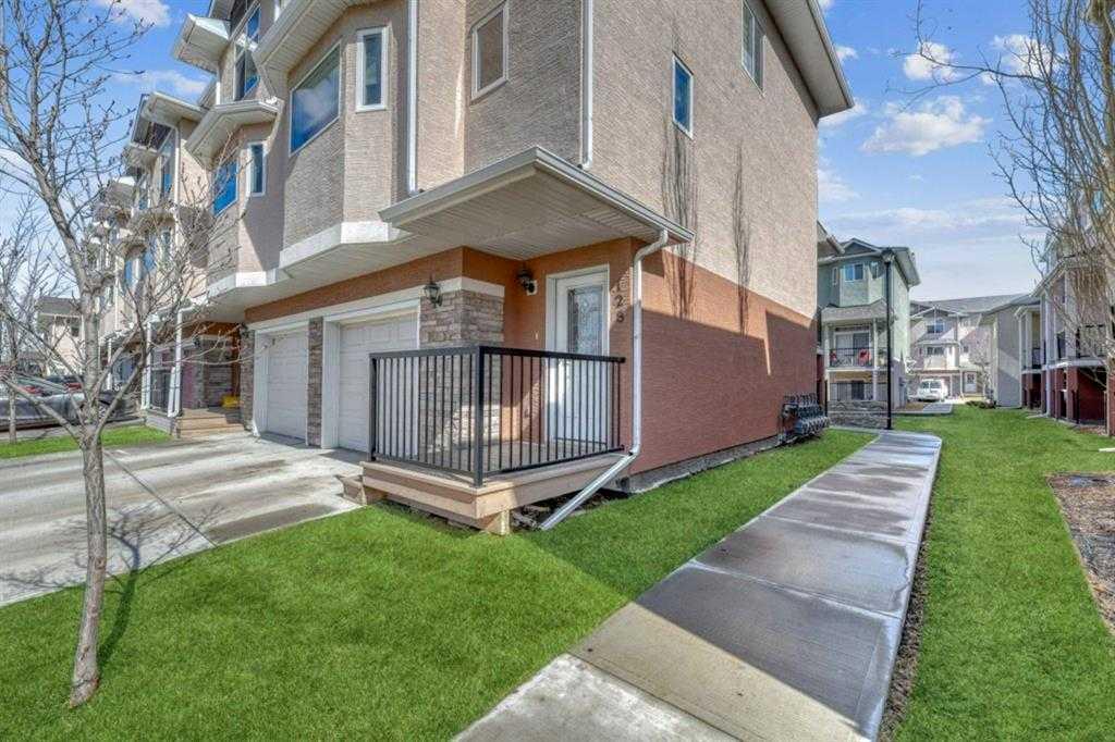 Picture of 128 Strathcona Circle , Strathmore Real Estate Listing