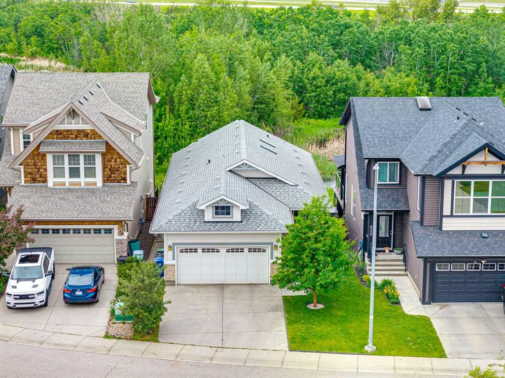 Picture of 257 Auburn Glen Manor SE, Calgary Real Estate Listing