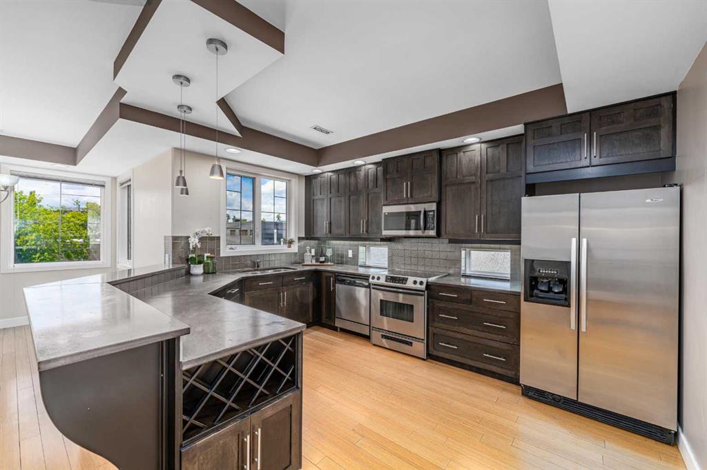 Picture of 1814 14A Street SW, Calgary Real Estate Listing