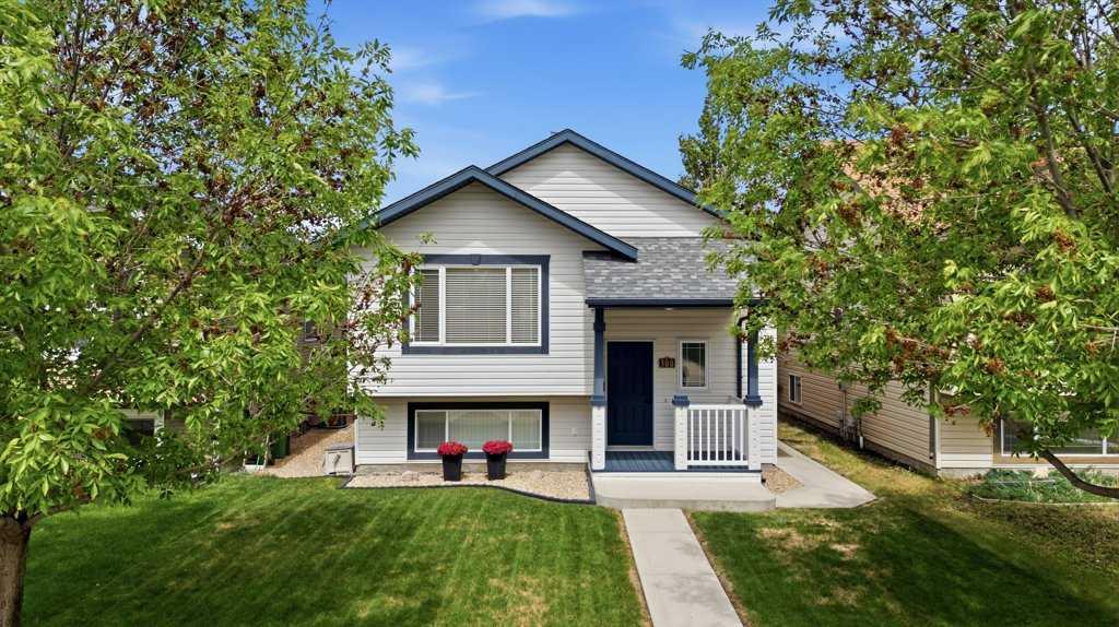 Picture of 300 Lancaster Drive , Red Deer Real Estate Listing