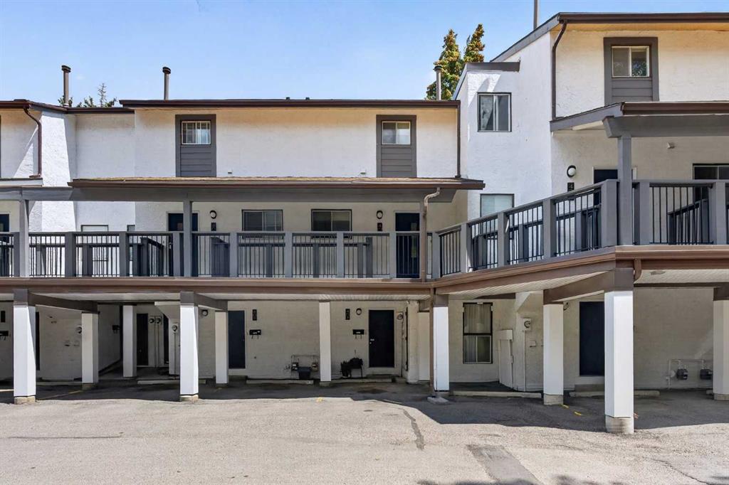 Picture of 408, 2520 Palliser Drive SW, Calgary Real Estate Listing