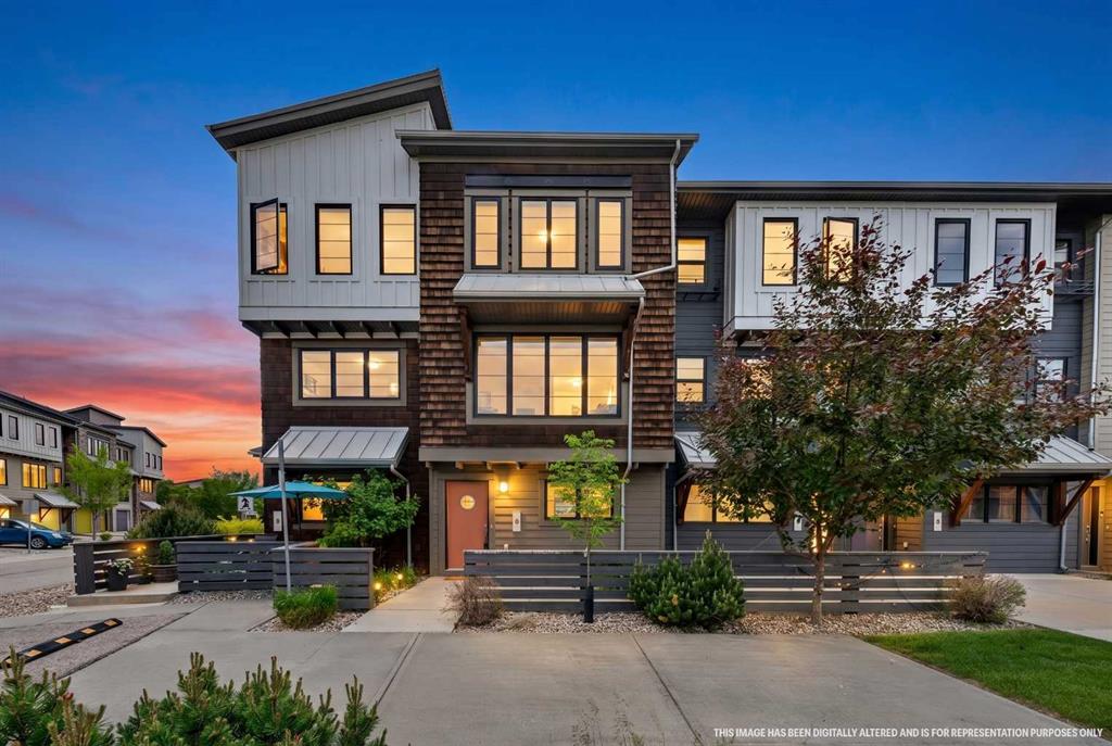 Picture of 4 Walden Walk SE, Calgary Real Estate Listing