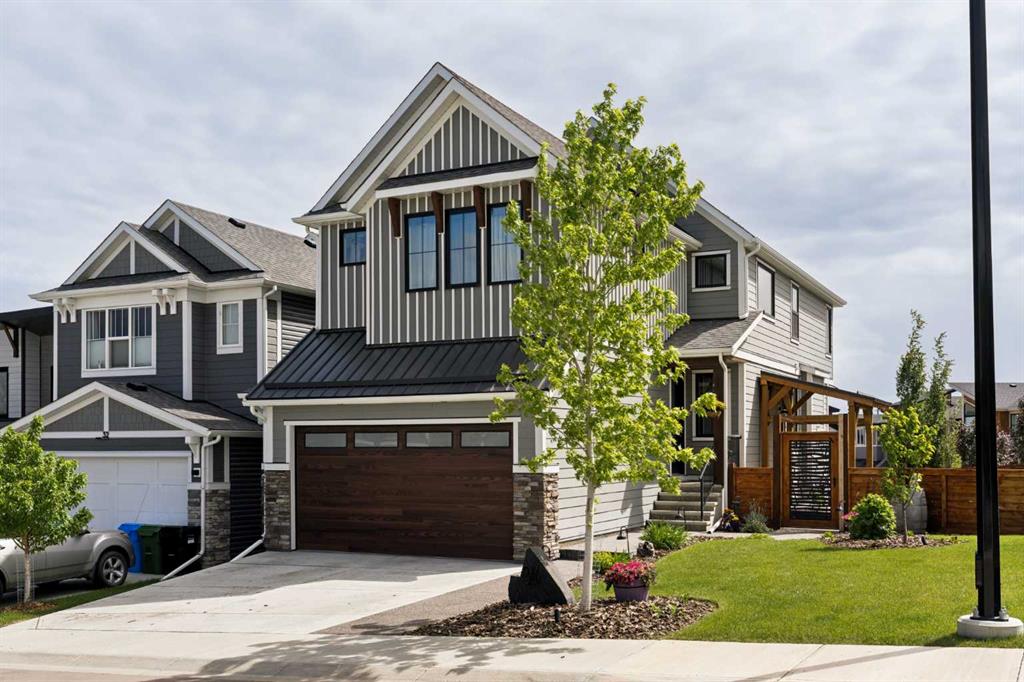 Picture of 36 Rowley Rise NW, Calgary Real Estate Listing