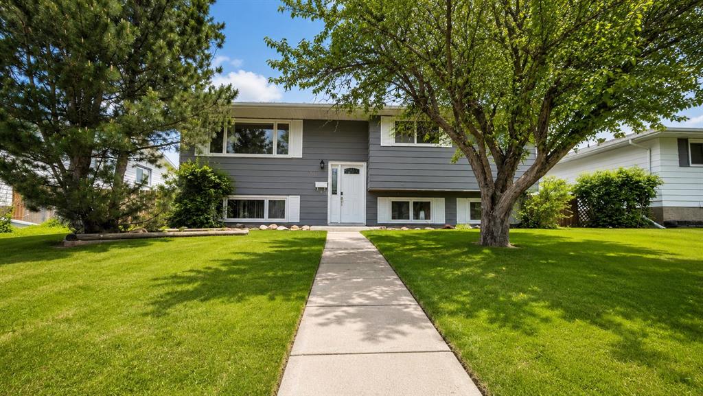 Picture of 5419 51 Street , Camrose Real Estate Listing