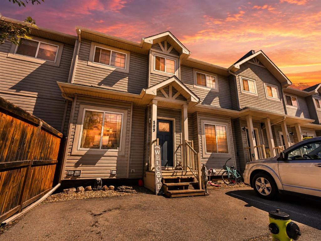 Picture of 509 strathaven mews  , Strathmore Real Estate Listing