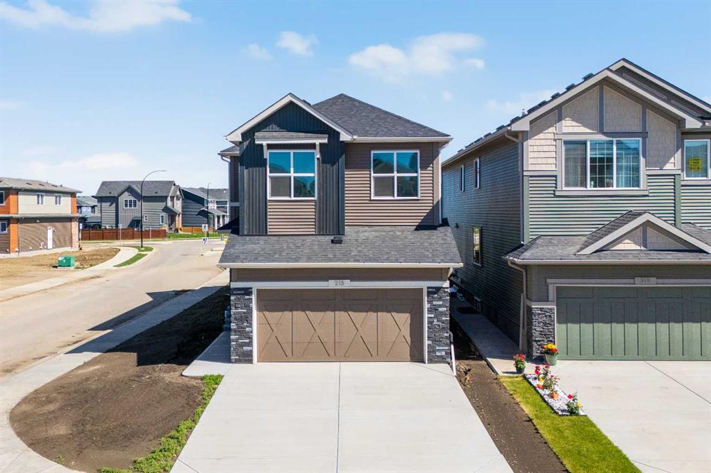Picture of 215 Sora Terrace SE, Calgary Real Estate Listing