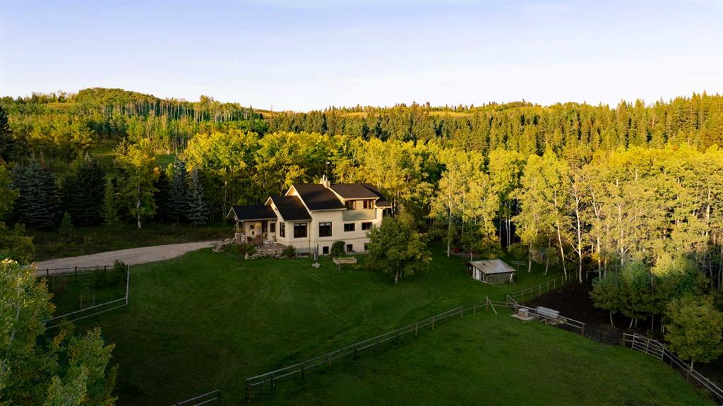 Picture of 200, 290108 Parkins Road W, Rural Foothills County Real Estate Listing
