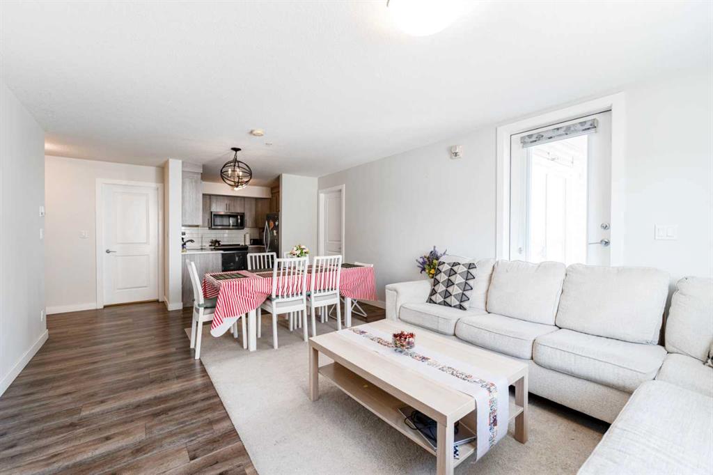 Picture of 3217, 6118 80 Avenue NE, Calgary Real Estate Listing