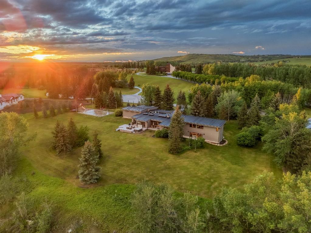 Picture of 183 Pinebrook Way SW, Rural Rocky View County Real Estate Listing