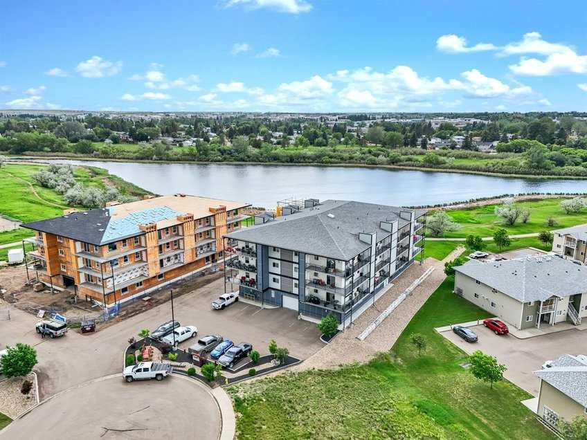 Picture of 301, 499 Meadow Lake Court , Brooks Real Estate Listing