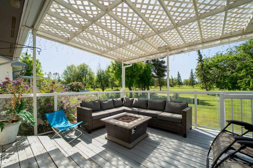 Picture of 4612 50 Avenue , Taber Real Estate Listing