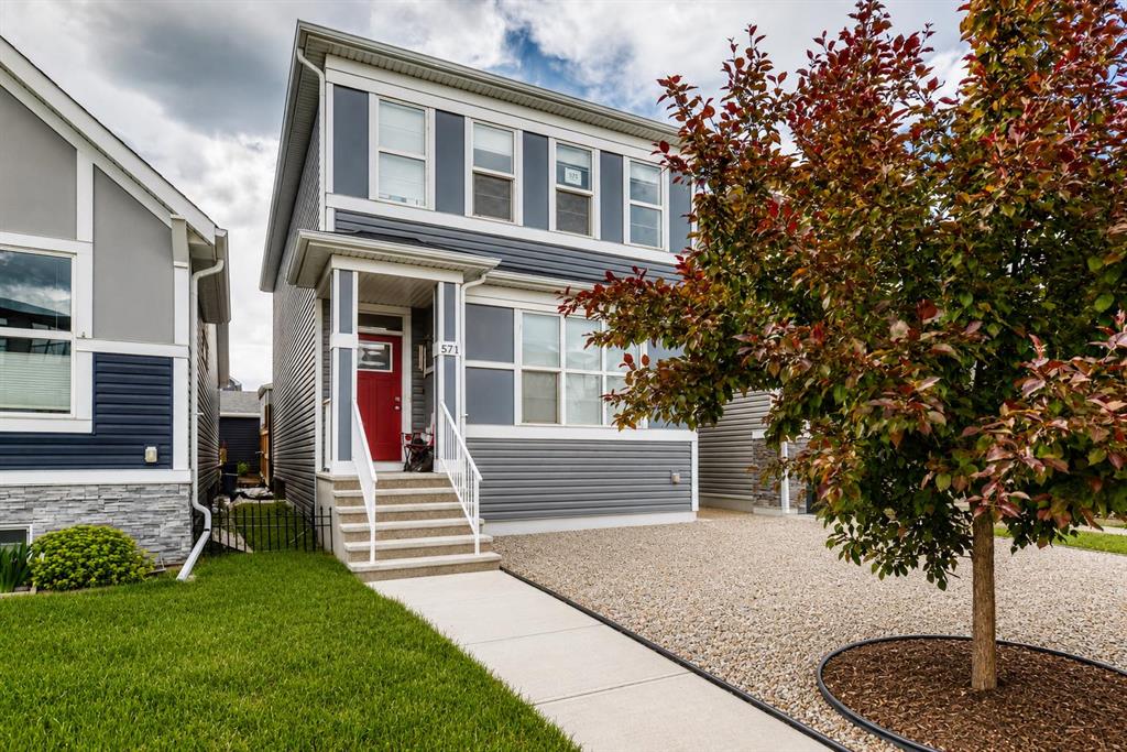 Picture of 571 Seton Circle SE, Calgary Real Estate Listing