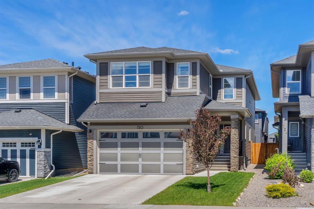 Picture of 720 Midtown Drive SW, Airdrie Real Estate Listing