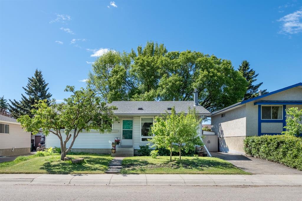 Picture of 1019 Lysander Drive SE, Calgary Real Estate Listing