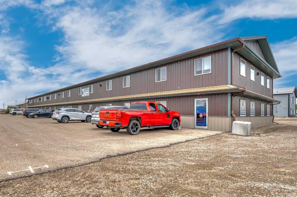 Picture of Unit H, 130 Canal Gardens , Strathmore Real Estate Listing
