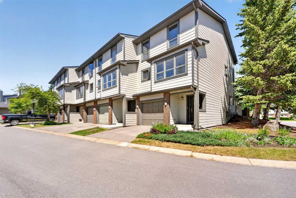 Picture of 1, 185 Woodridge Drive SW, Calgary Real Estate Listing