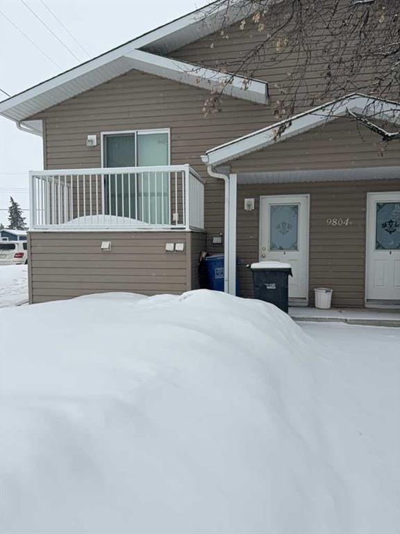 Picture of A, 9804 99 Street , Wembley Real Estate Listing
