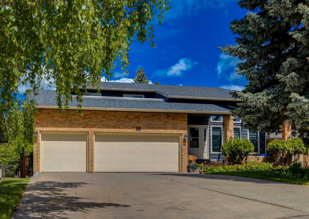 Picture of 40 Edgemont Court NW, Calgary Real Estate Listing
