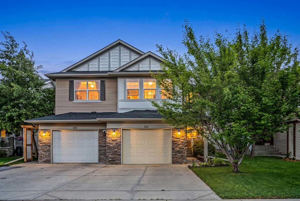 Picture of 113 Canals Circle SW, Airdrie Real Estate Listing