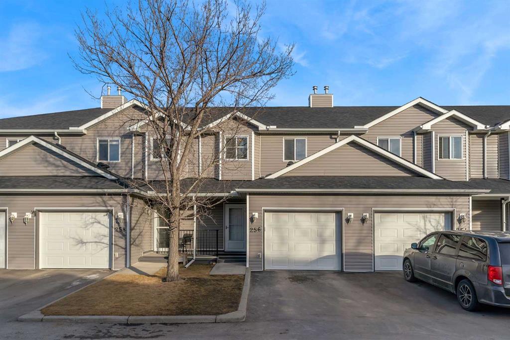 Picture of 256 Taracove Place , Calgary Real Estate Listing