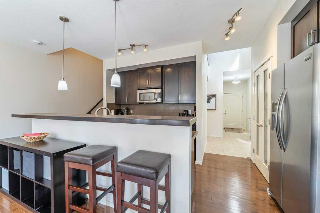 Picture of 13 Mahogany Terrace SE, Calgary Real Estate Listing