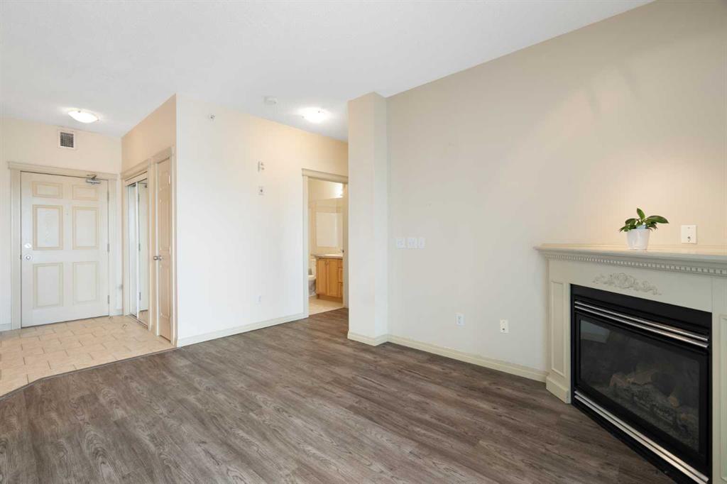 Picture of 512, 1507 Centre A Street NE, Calgary Real Estate Listing