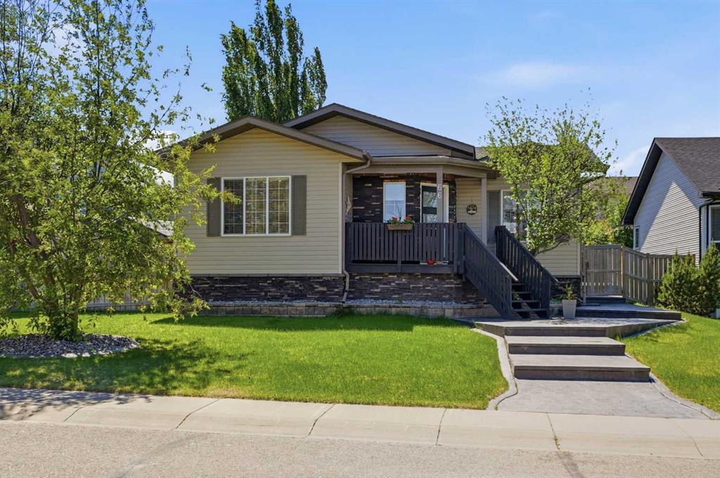 Picture of 66 Pondside Crescent , Blackfalds Real Estate Listing