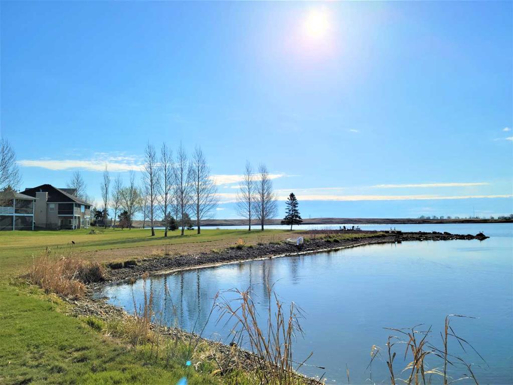 Picture of 27 Blue Heron Bay , Lake Newell Resort Real Estate Listing