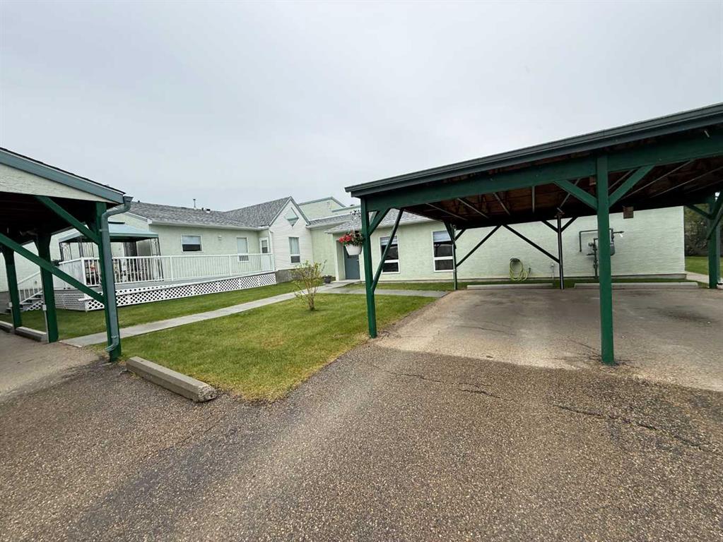 Picture of 110, 722 48 Street , Edson Real Estate Listing