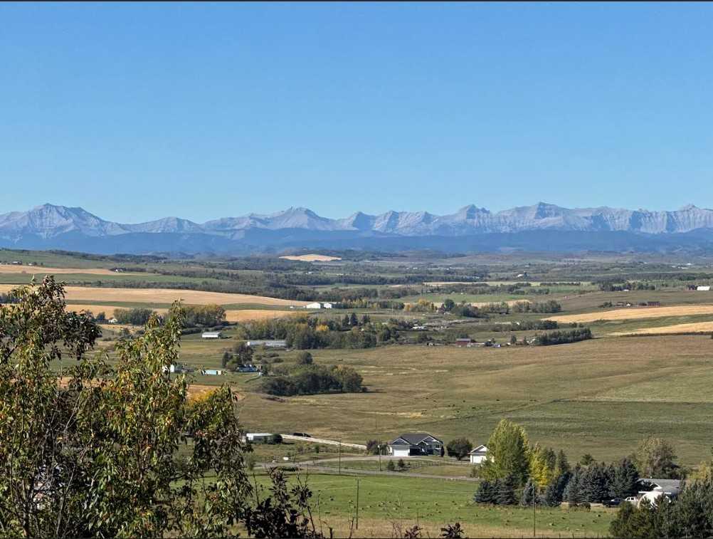Picture of 418066 48 Street W, Rural Foothills County Real Estate Listing