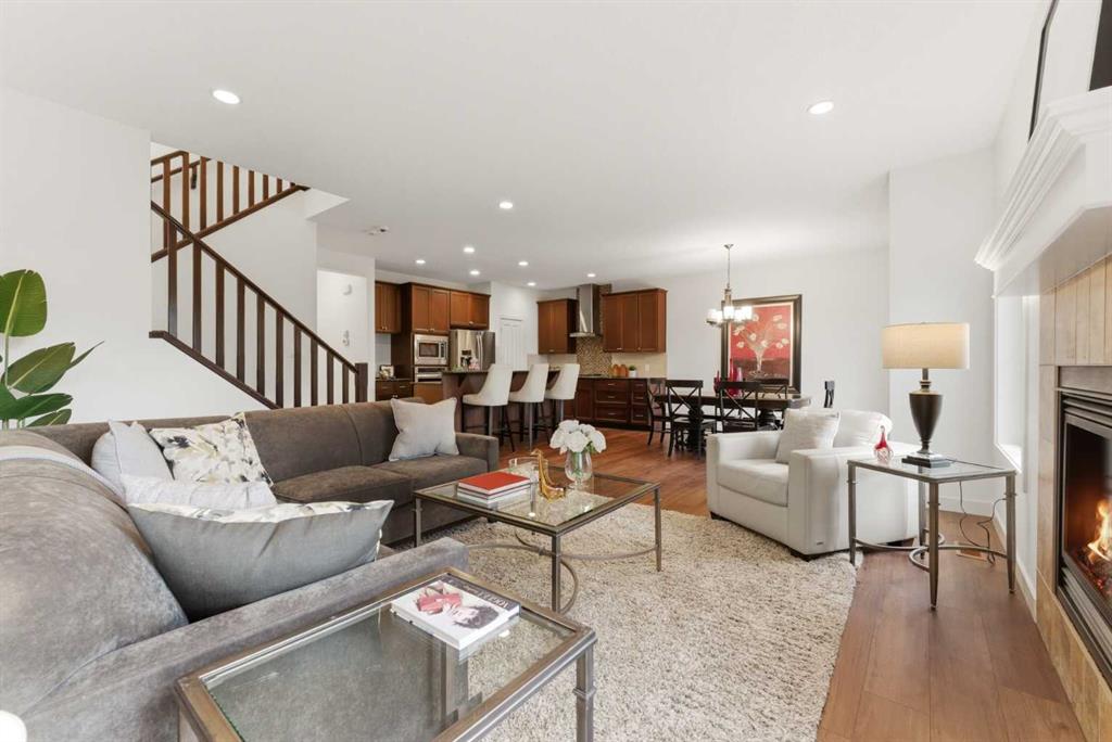 Picture of 102 Cranarch Common SE, Calgary Real Estate Listing