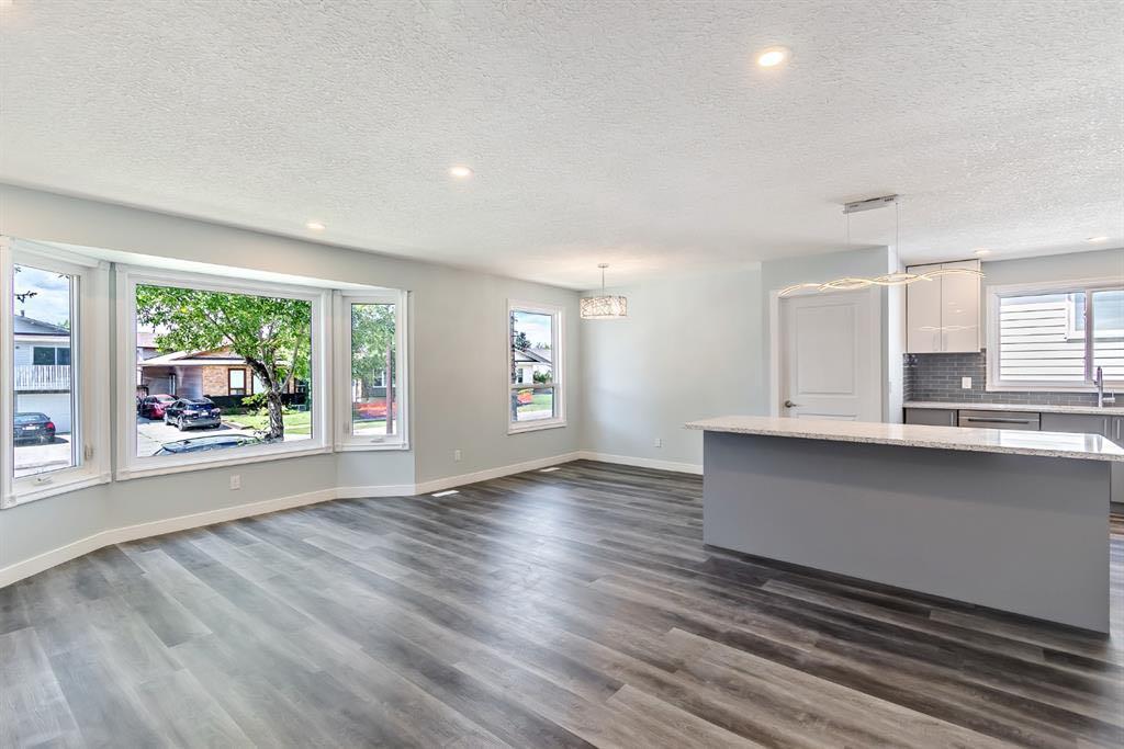 Picture of 4528 40 Street NE, Calgary Real Estate Listing