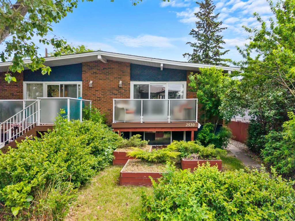 Picture of 2530 16A Street NW, Calgary Real Estate Listing