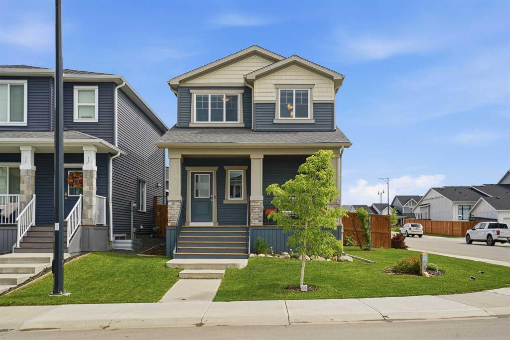 Picture of 30 Juniper Street , Okotoks Real Estate Listing