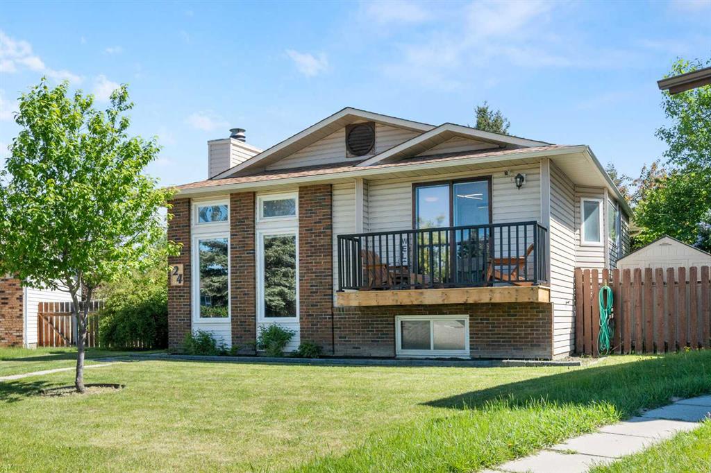 Picture of 24 Cedardale Rise SW, Calgary Real Estate Listing