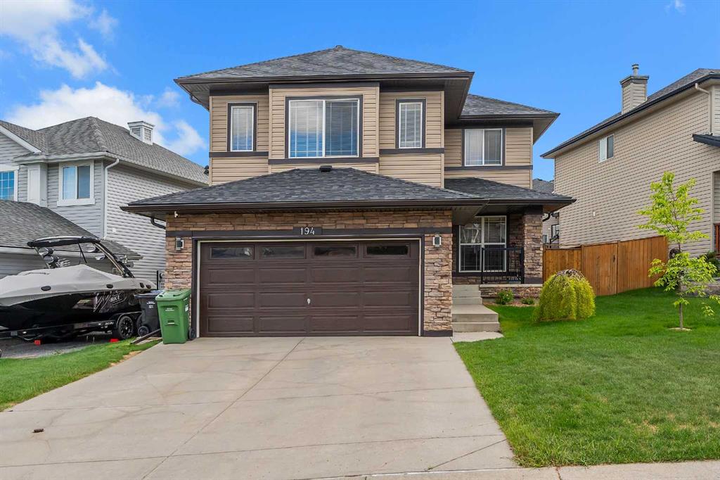 Picture of 194 Kincora View NW, Calgary Real Estate Listing